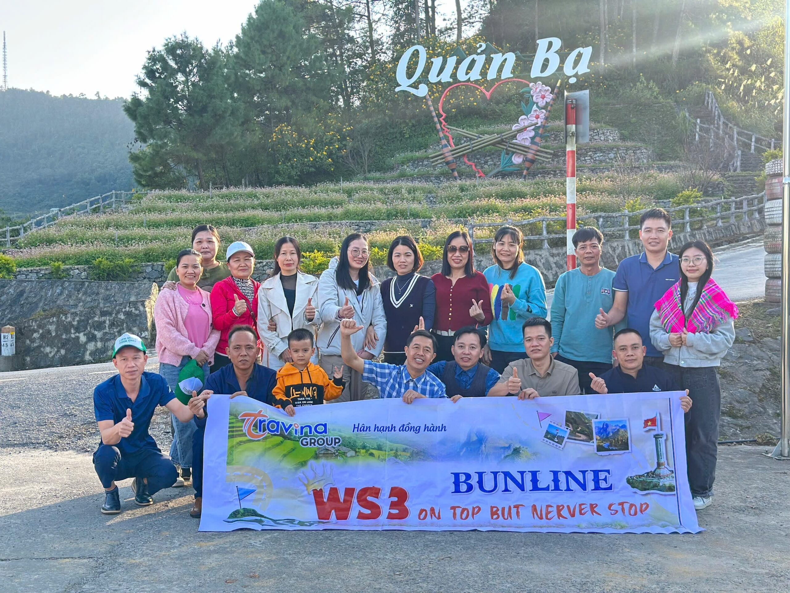 Cổng Trời Quản Bạ – Màn chào đón ngoạn mục của cao nguyên đá